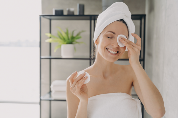 Face Toner: Unlock the Secret to Radiant Skin – Lava Art Cosmetic UK