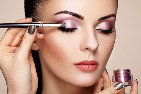 5 Makeup Tricks to Make Your Eyes Pop